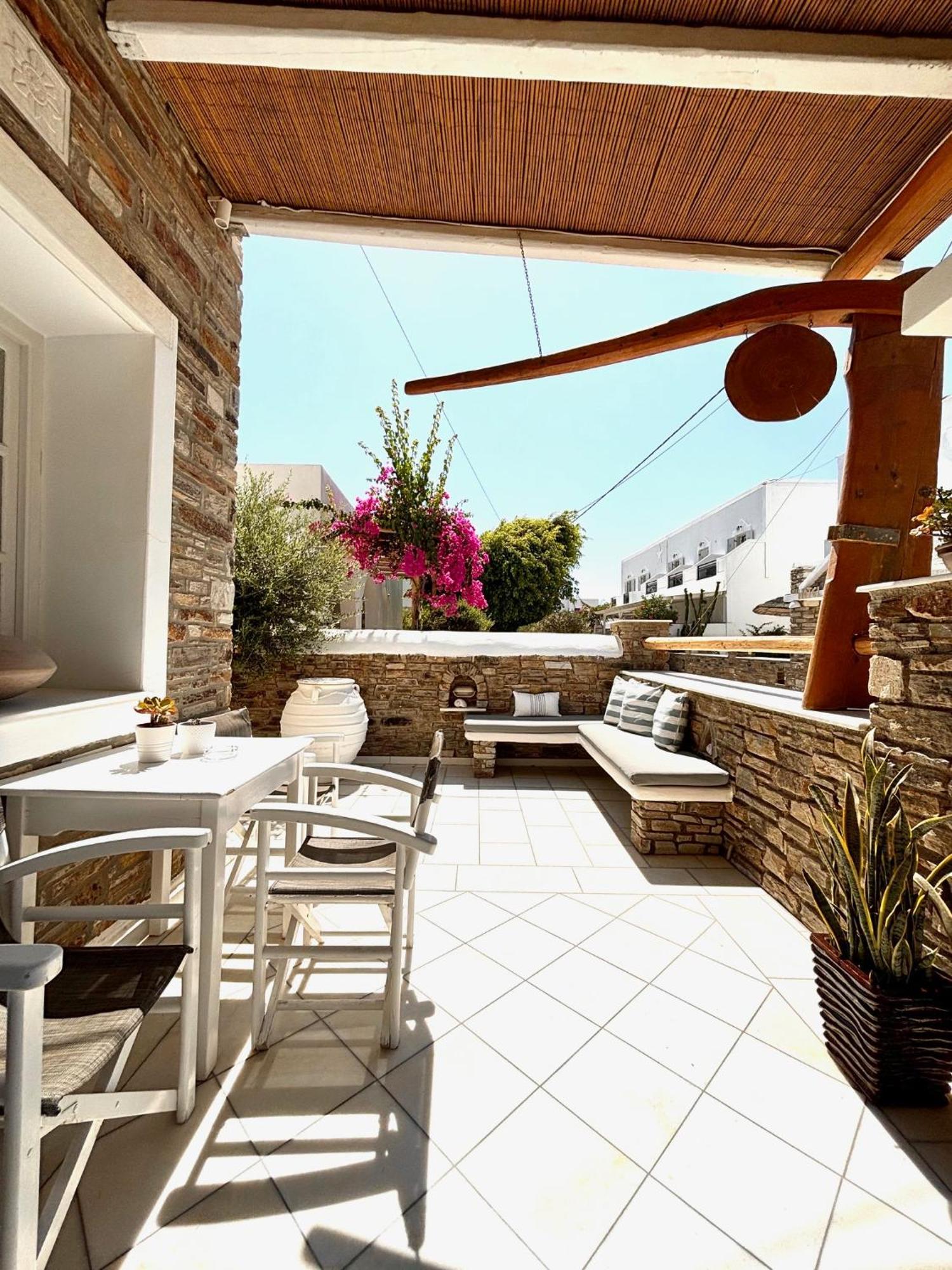 Aegeo Inn Antiparos Exterior foto